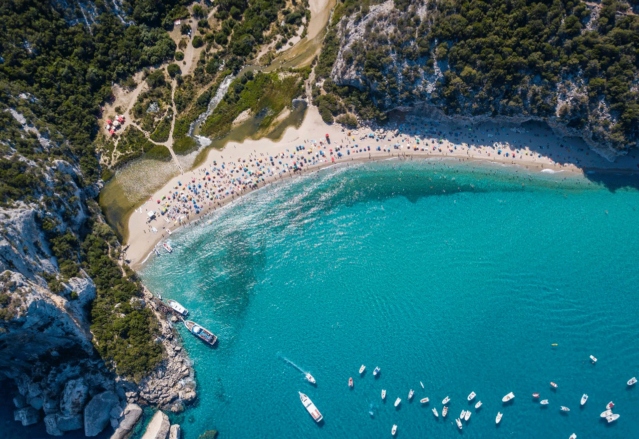 Bračnom paru prijeti zatvor zbog krađe pijeska s plaže