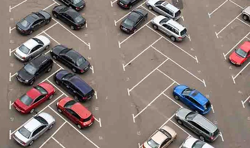 Autonomni automobili imaju slične probleme kao i ljudi - snalaženje na parkiralištima