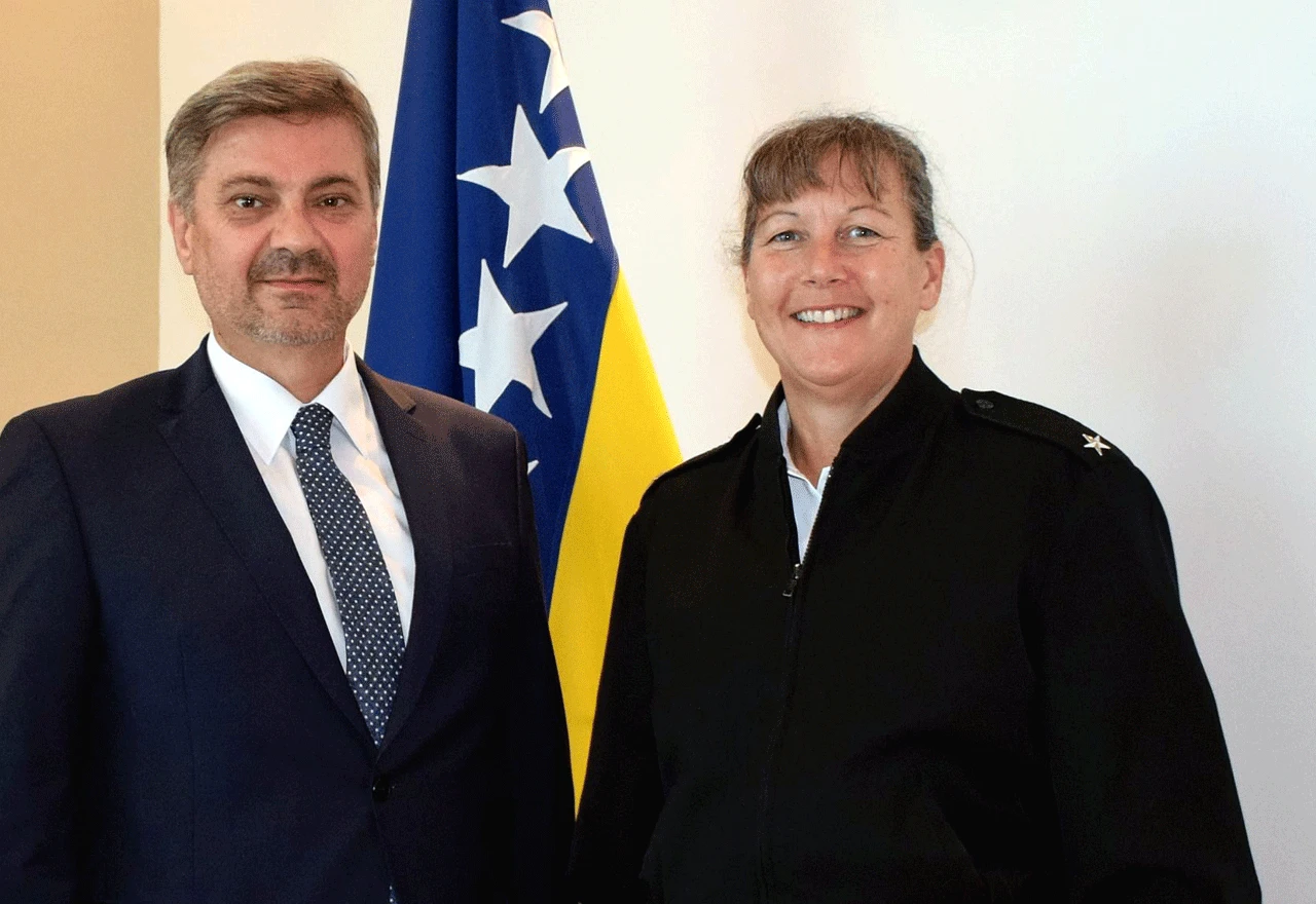 ''NATO je predan BiH''