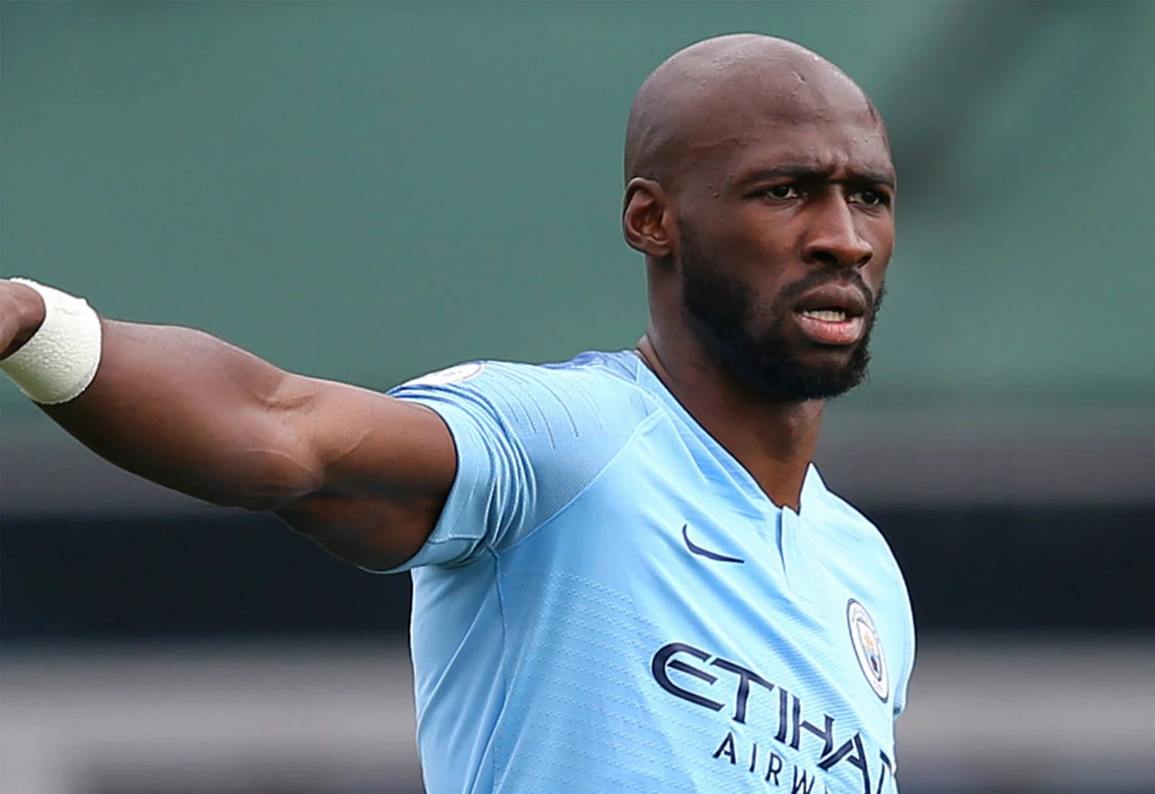 Valencia dovela Mangalu iz Manchester Cityja