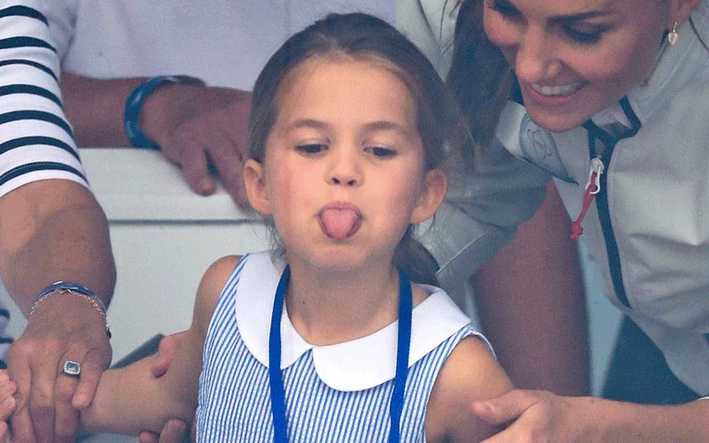 Nestašna princeza Charlotte oduševila novinare