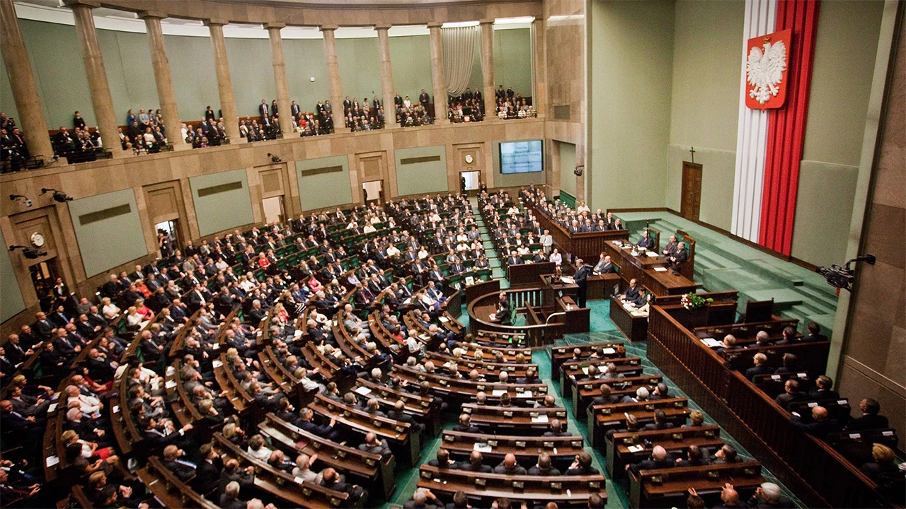 Predsjednik parlamenta podnosi ostavku zbog korištenja državnog aviona u privatne svrhe