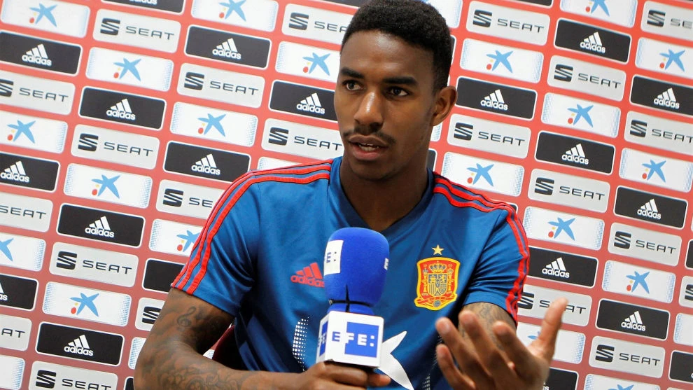 Došla maca na vratanca: "Messi, kurvin sine, nadam se da ću ti polomiti noge!"