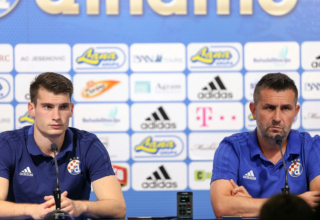 Dominik Livaković ostaje u Dinamu