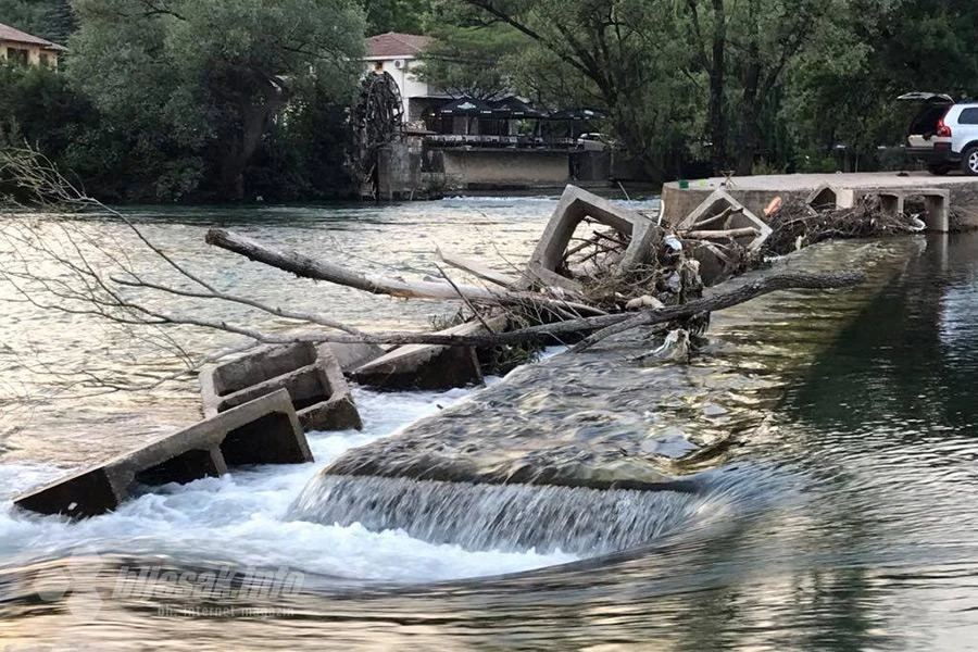 Što je ostalo od omiljenog mostarskoga kupališta?