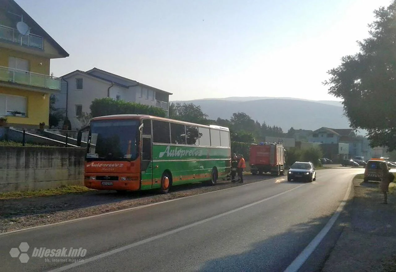 Nema vatre ima dima: Manji požar zaustavio izletnike na relaciji Mostar - Makarska