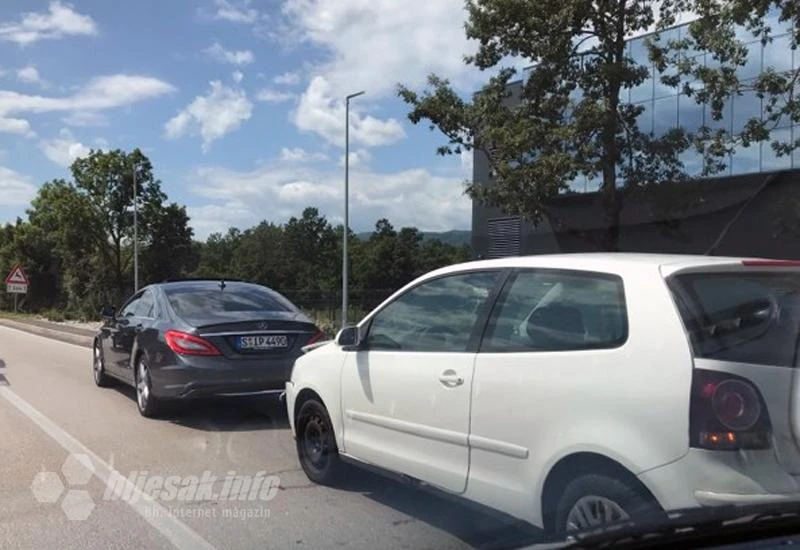 Lakši sudar usporio promet na Visokoj Glavici