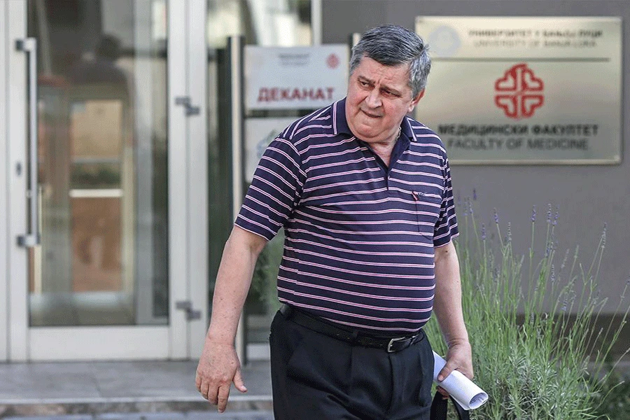 Zaboravljeni tajnik: Mandat traje pet, on na funkciji 15 godina