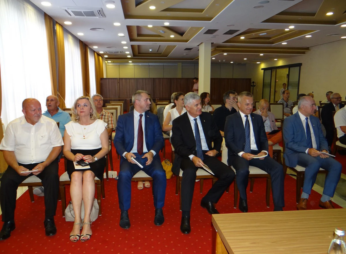  Čović će pokušati očuvati Hrvate u BiH