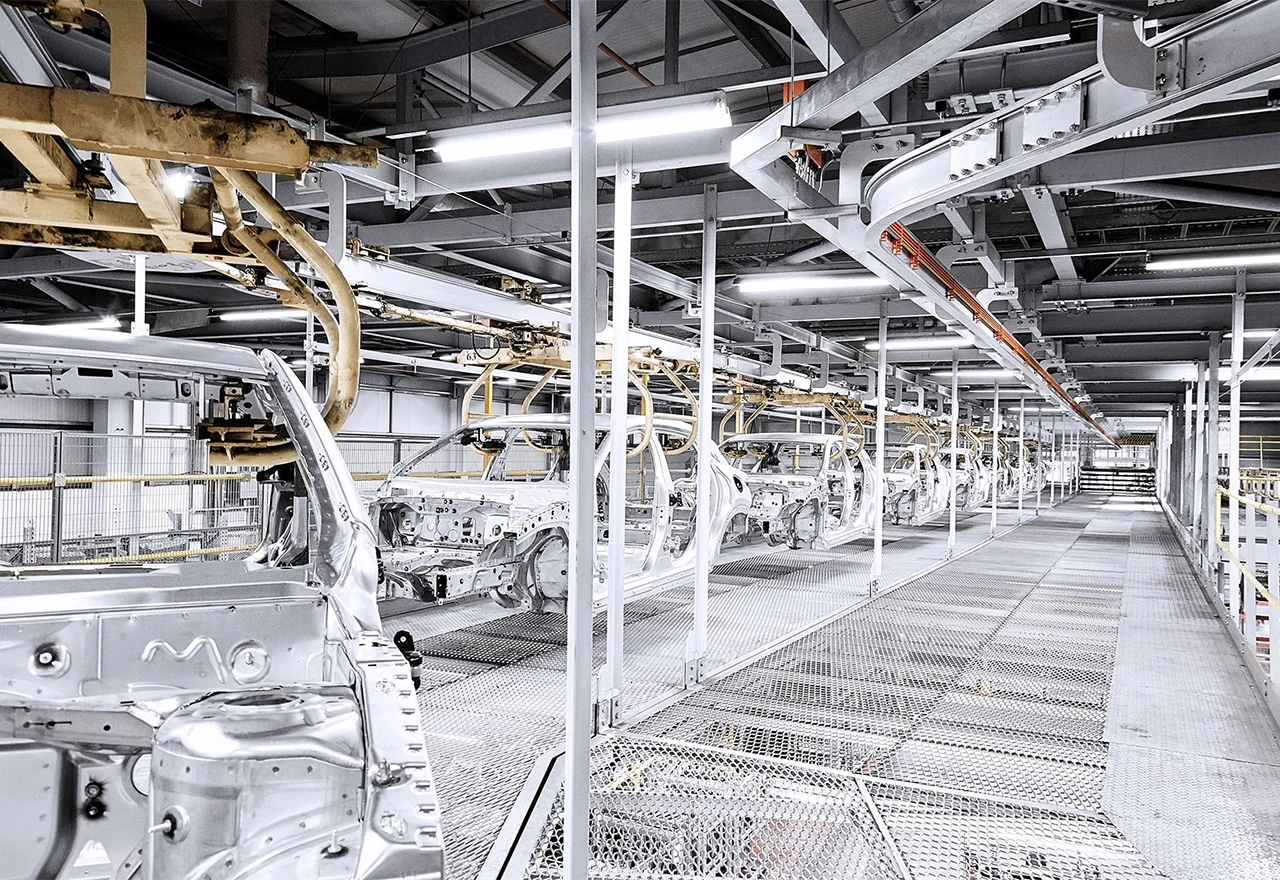 Nissan otpušta više od 10.000 radnika