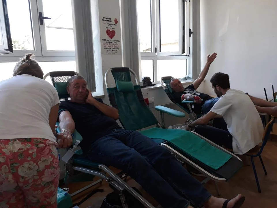 U akciji darivanja krvi u Ljutom Docu prikupljeno 13 doza krvi