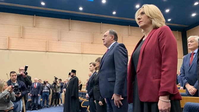 Vlast i opozicija moraju razgovarati 