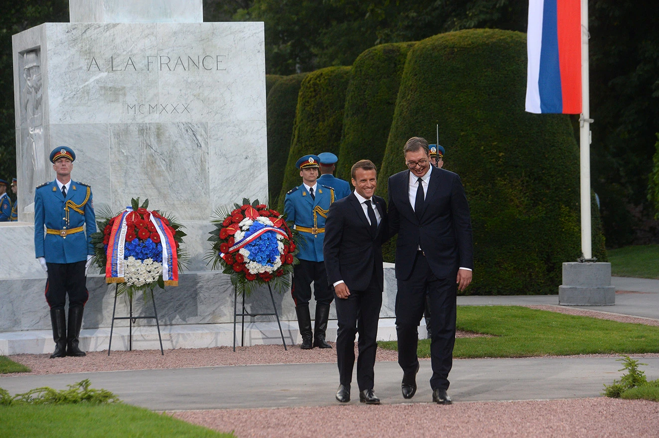 Macron: Francuska voli Srbiju, onako kako je Srbija voljela nju