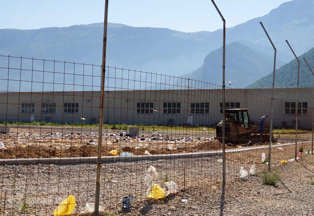 Mostarsko smeće: Opet sve po starom