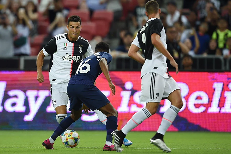 Ronaldo usrećio mladog navijača