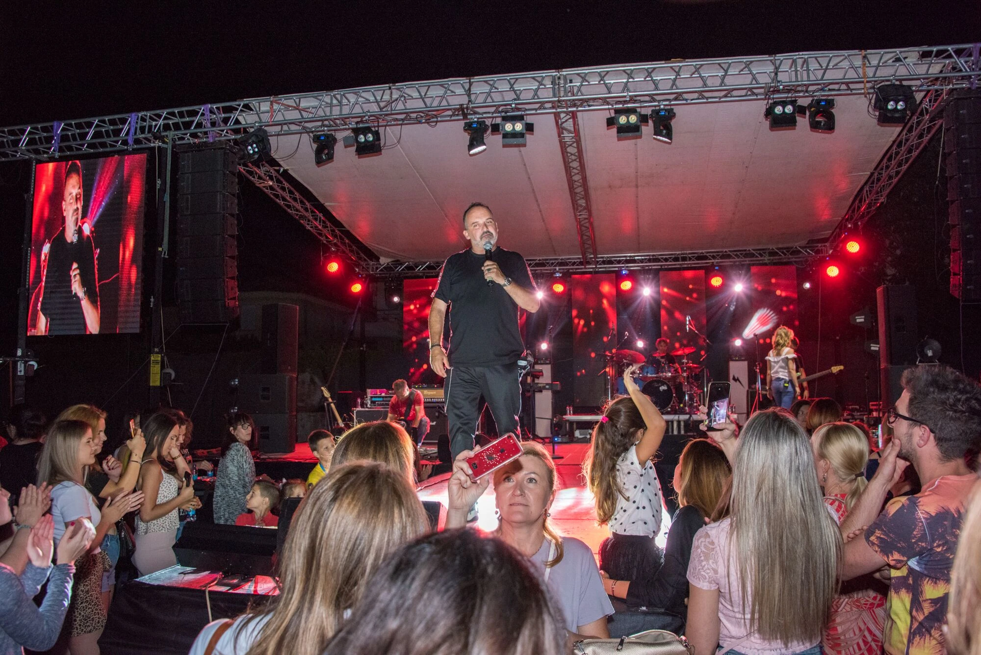 Tony Cetinski održao koncert u Mostaru