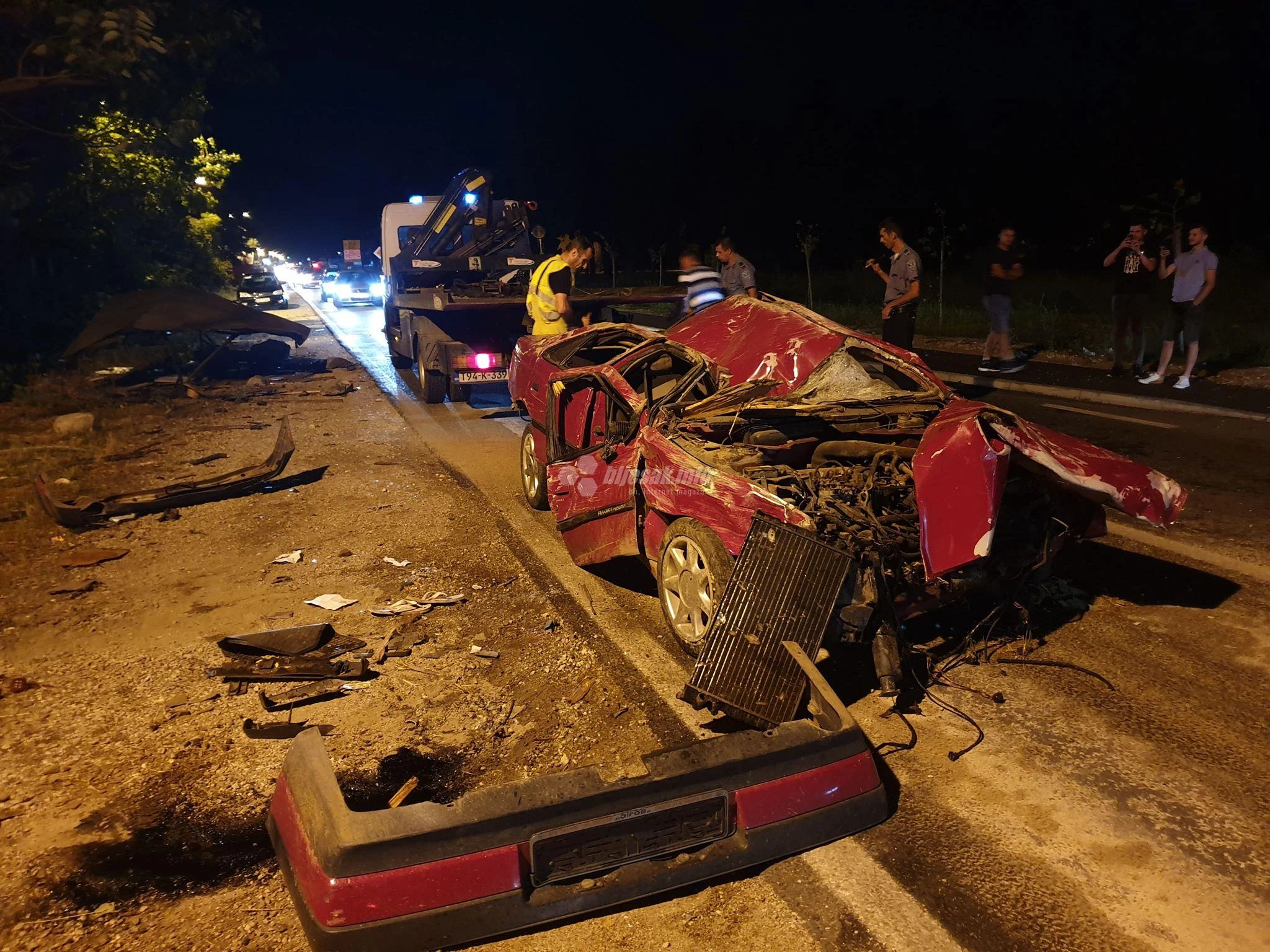 Mostar: Teže ozlijeđen nakon što je vozilom probio štand s voćem