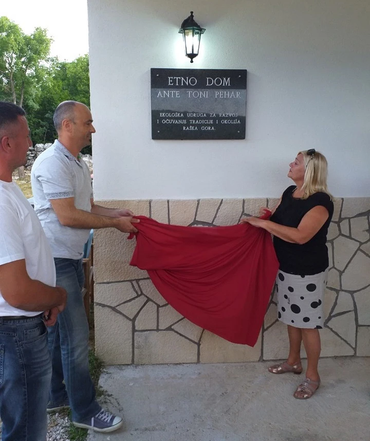 Vrijeme ide, sjećanja ne blijede: Raška Gora ne zaboravlja svoga velikana