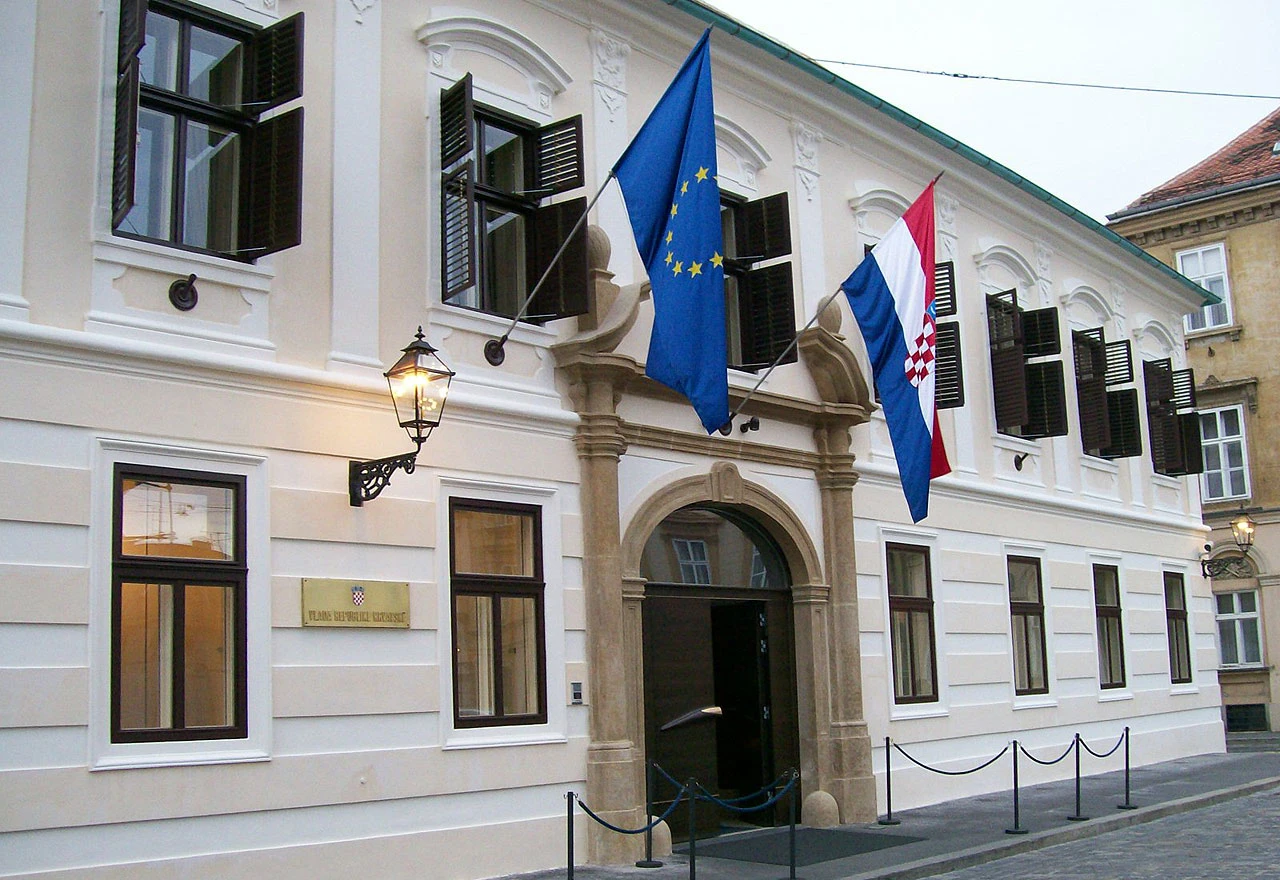 Vlada RH zabrinuta i žalosna zbog Aluminija