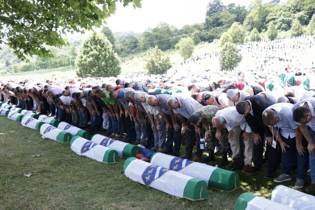 Ukopane 33 žrtve genocida u Srebrenici