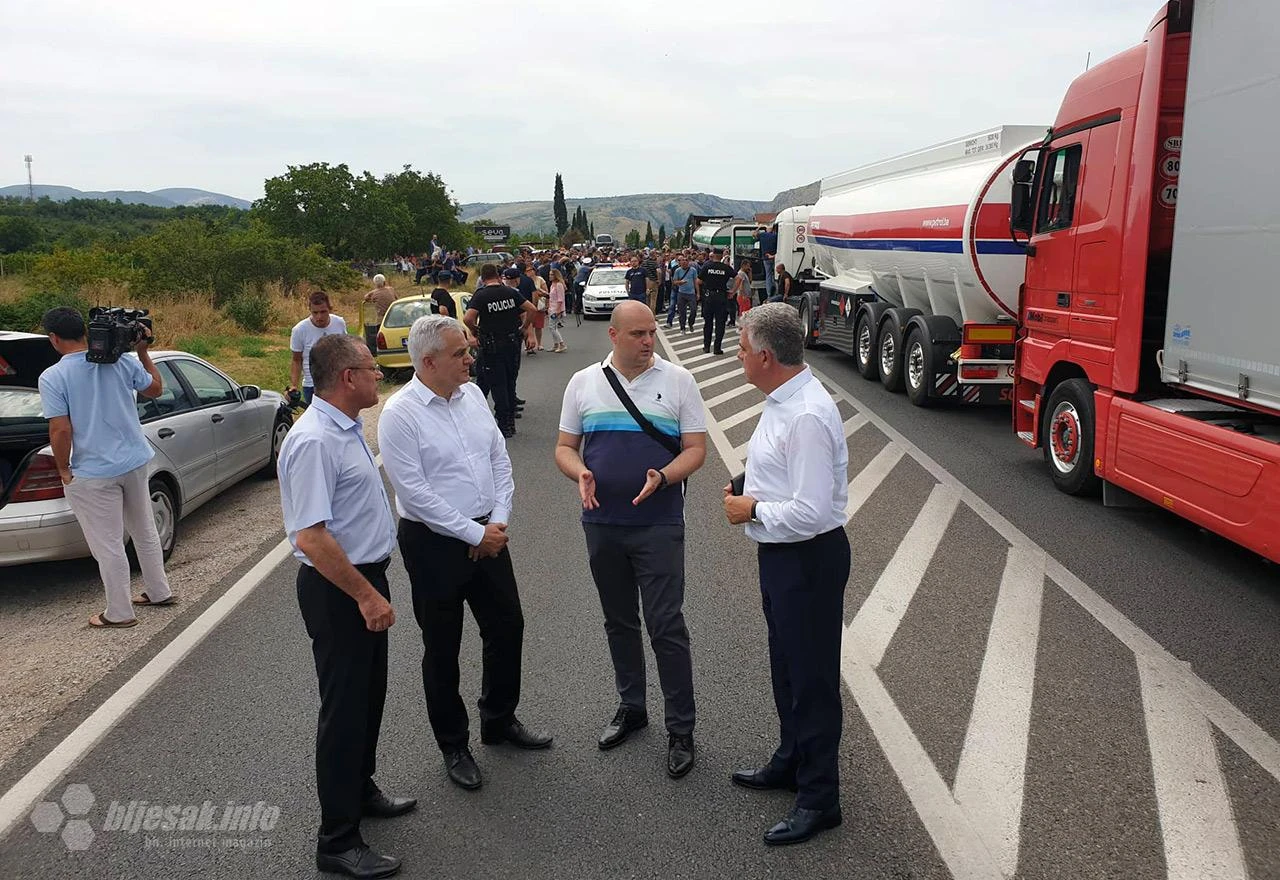 Radnici Aluminija idu prosvjedovati u grad