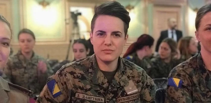 Ja bih tu modricu prešutjela ali ne želim da me diskriminiraju ljudi koji trebaju predstavljati zakon u državi