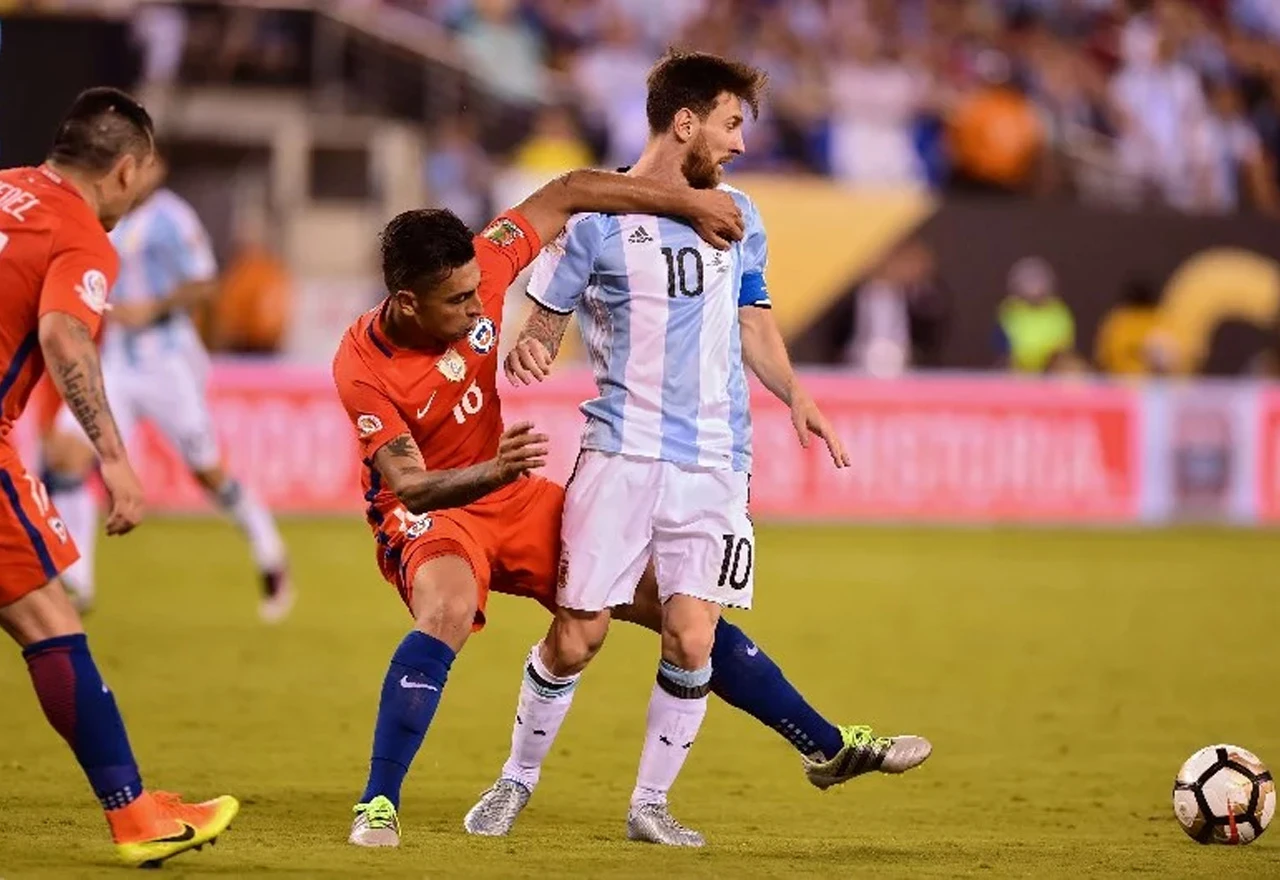 Argentina - Čile 2:1: Messi pocrvenio, Argentinci treći nakon 30 godina