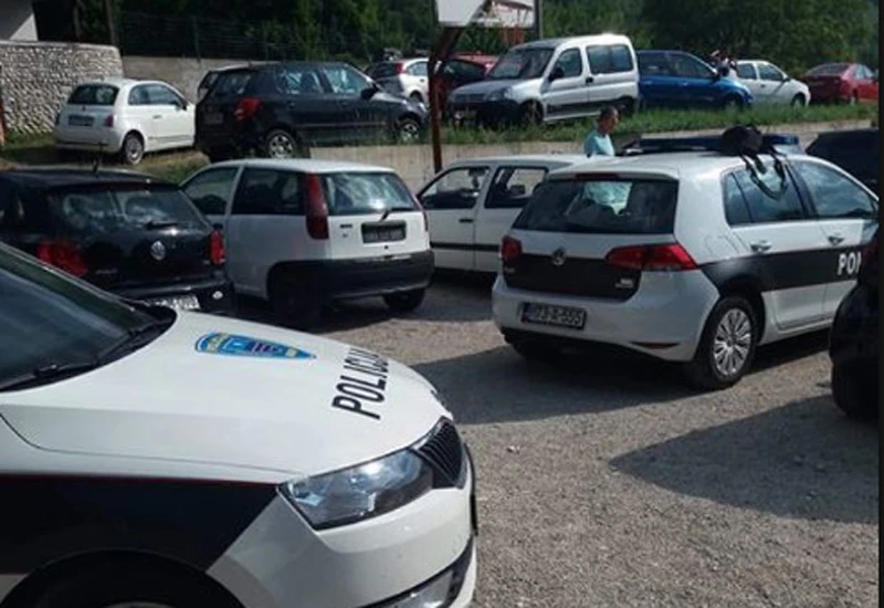 Sarajlija pucao na prepunoj plaži Jablaničkog jezera