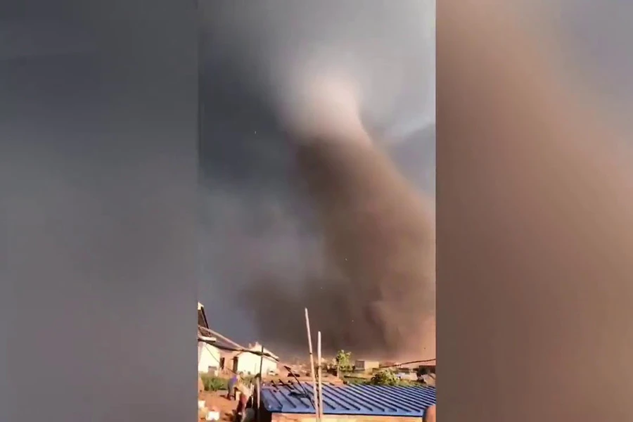 Tornado u Kini: Poginulo šest osoba, ozlijeđeno 190