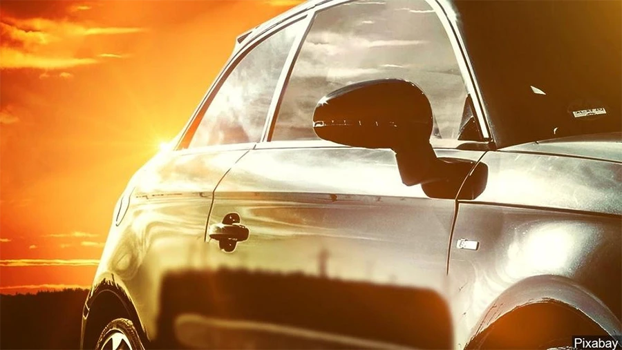 Evo kako rashladiti auto nakon što je satima stajao na suncu