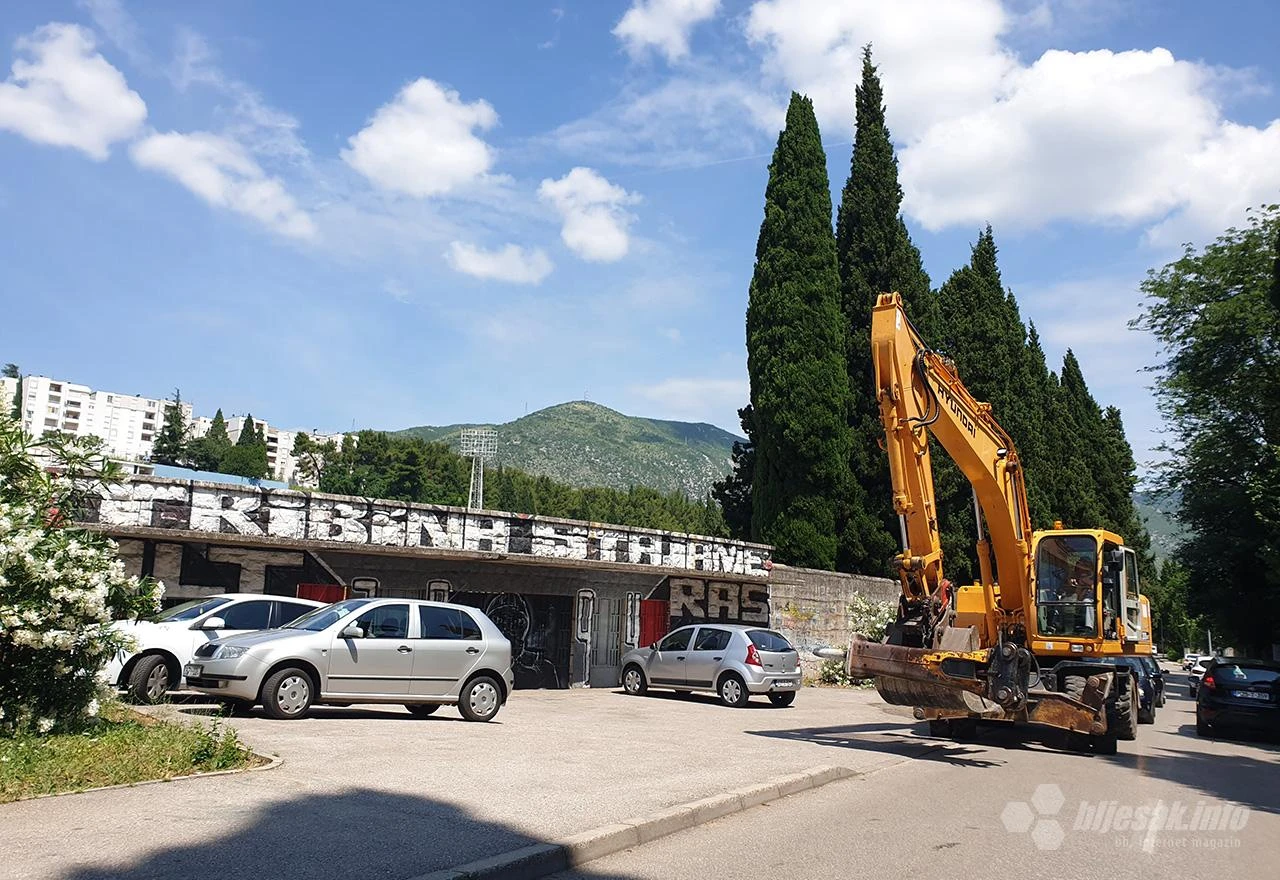 Nova rasvjeta za stadion pod Bijelim Brijegom
