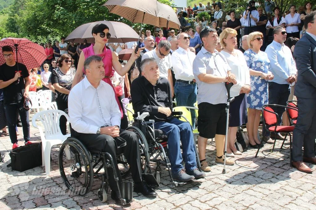 Otkriven spomenik braniteljima Uzdola i obilježen Dan Udruge 3. bojne brigade Rama