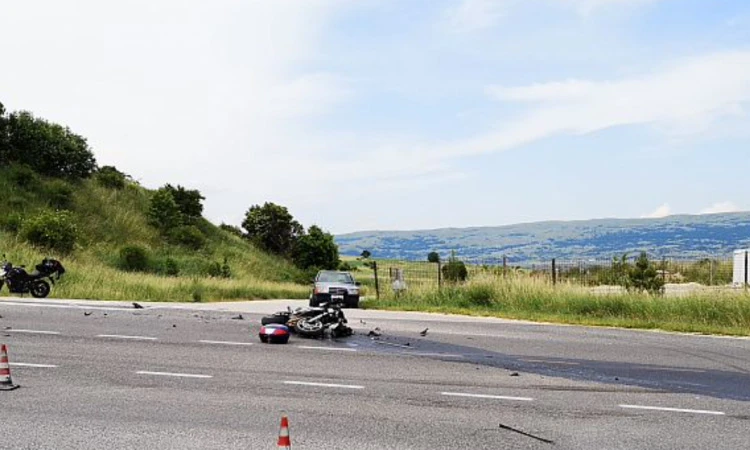 Motorista zadobio teže tjelesne ozljede u sudaru s Opelom