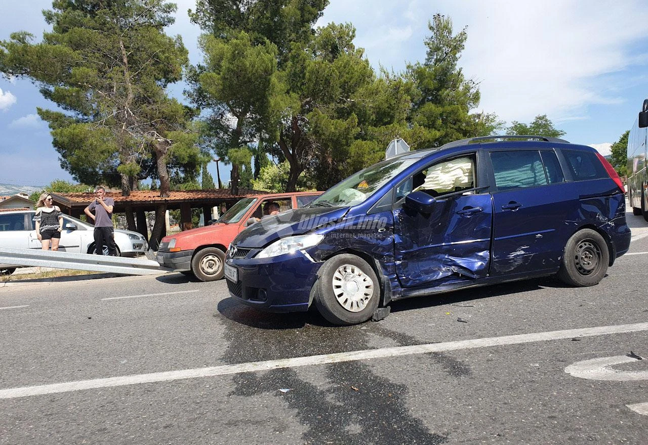 Sudar Opela i Mazde južno od Mostara