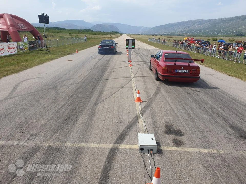 U Mostaru se održava 'Oldschool Street Race Mostar 2019'