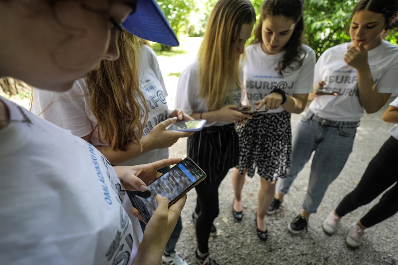 Svako četvrto dijete u BiH primilo poruke neprimjerenog sadržaja