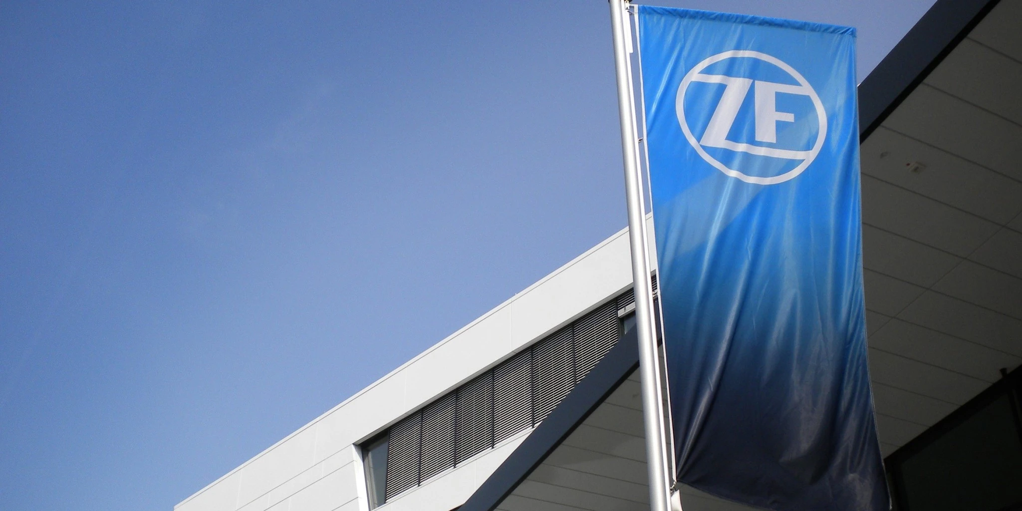 Njemačka kompanija ZF u Srbiji otvorila tvornicu auto-dijelova