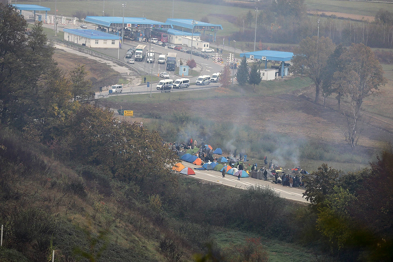 Postavljanje ograde na granici Hrvatske i BiH