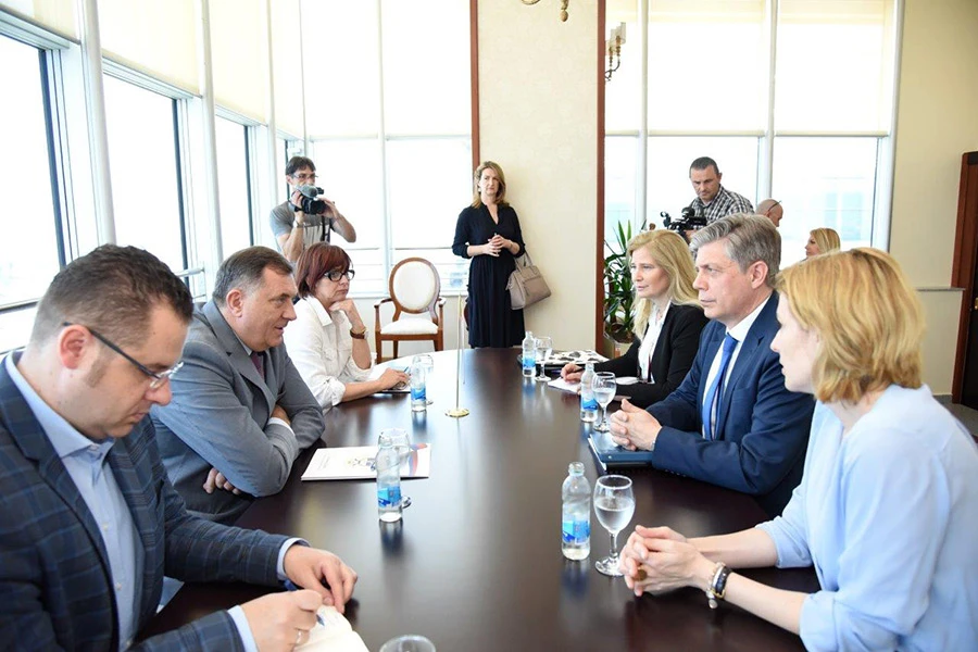 Dodik Wigemarku: Žarište krize sa uspostavom vlasti u BiH je u Federaciji