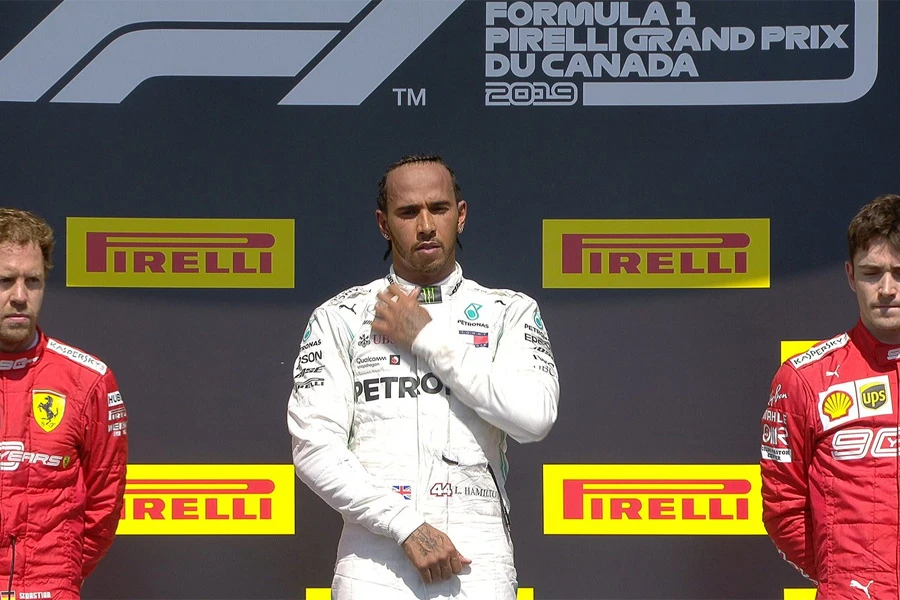 VIDEO | Vettel prvi prošao kroz cilj, ali pobjednik je - Hamilton!
