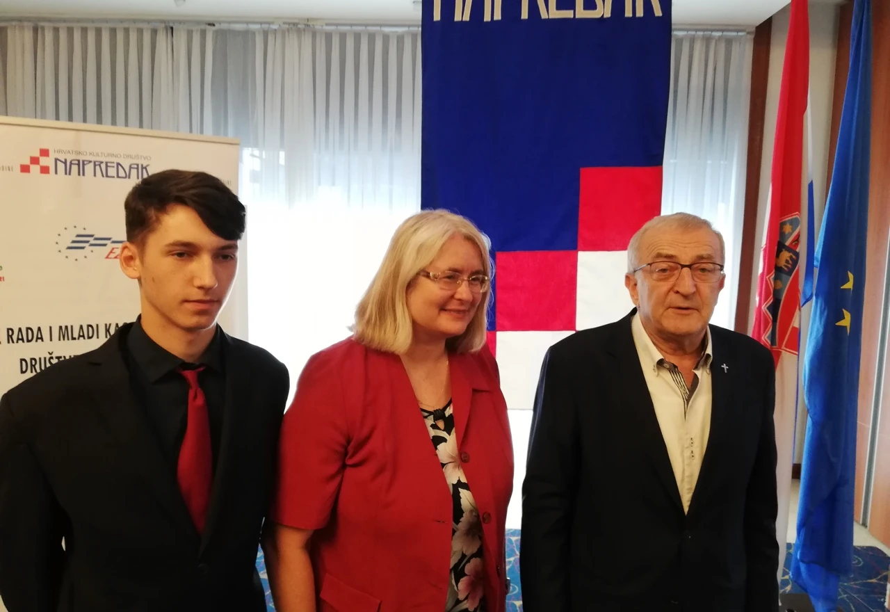 Kako pomoći mladima da se suoče s životnim izazovima?