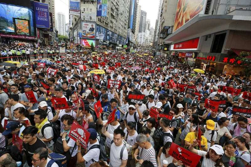 Deseci tisuća na prosvjedu u Hong Kongu protiv izručenja osumnjičenih Kini