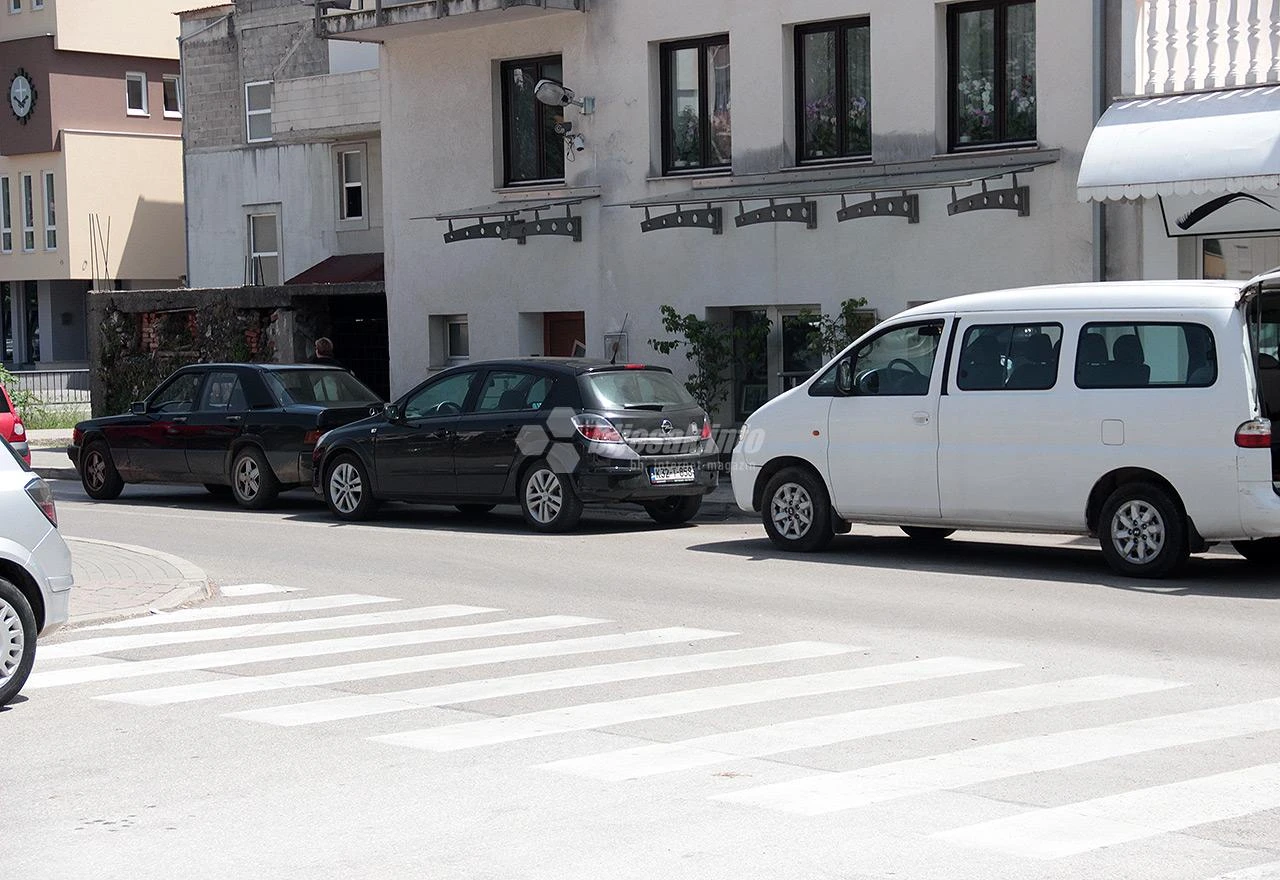 Mostar: Lančani sudar stvorio gužve u prometu