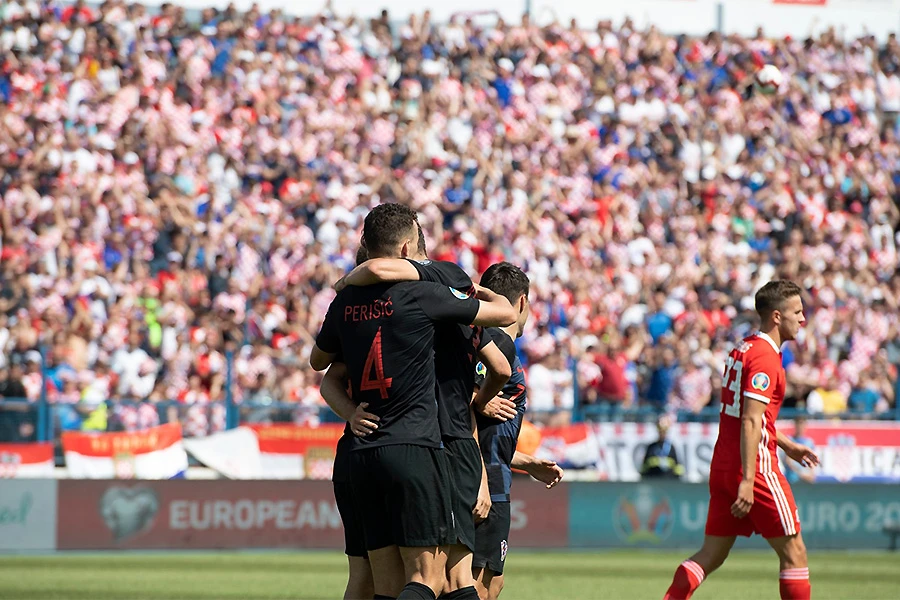 Vatreni svladali Wales