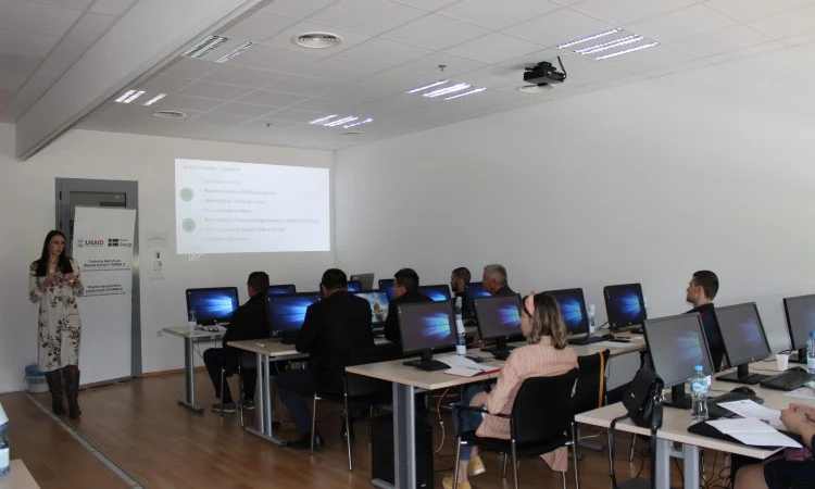 Poljoprivrednici se okreću Online tržištu