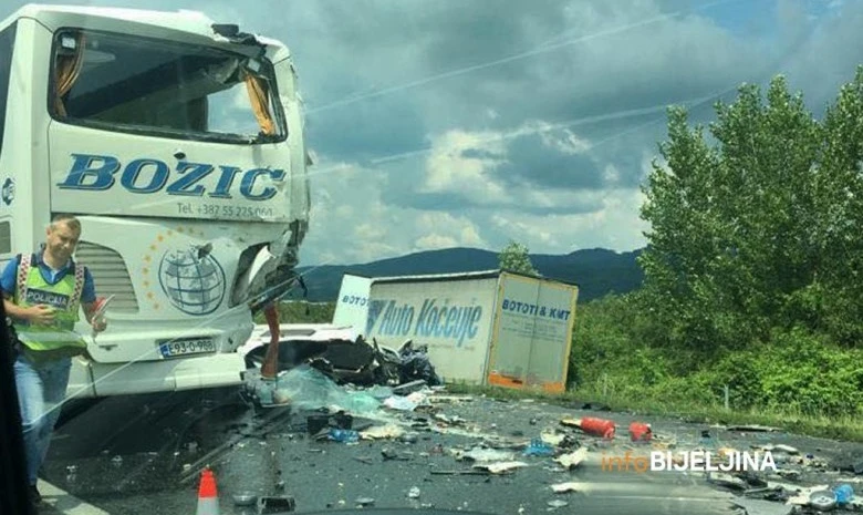 Hrvatska: Poginuo vozač kamiona u sudaru s autobusom iz BiH