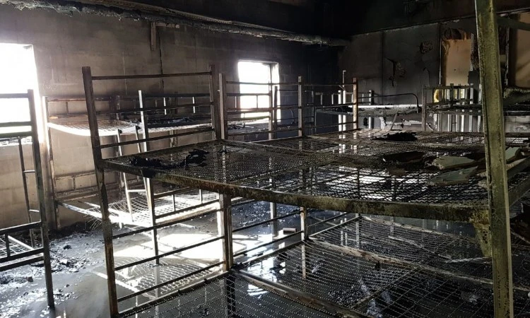 Električni rešo izazvao požar, ozlijeđena 32  migranta