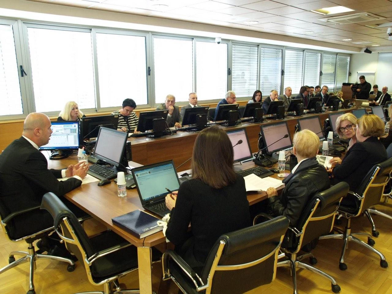 Pisali VSTV-u: OSCE-a, Veleposlanstvo SAD i delegacije EU zabrinuti
