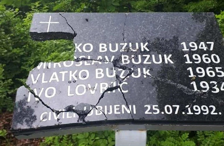 Komšić: Rušenje spomenika u Briševu je čin mržnje prema Hrvatima