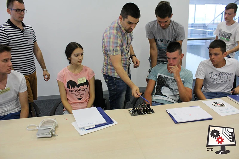 Arduino radionice za djevojčice mostarske škole